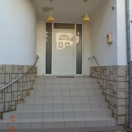 Vila Irina Appartamento *